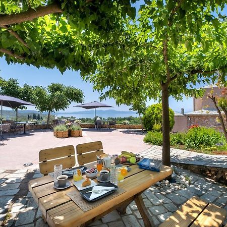 Iakovakis Suites & Spa Коропи Екстериор снимка